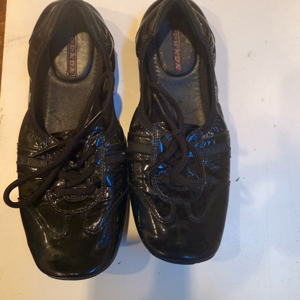 PRADA Black Patent Leather baller flats